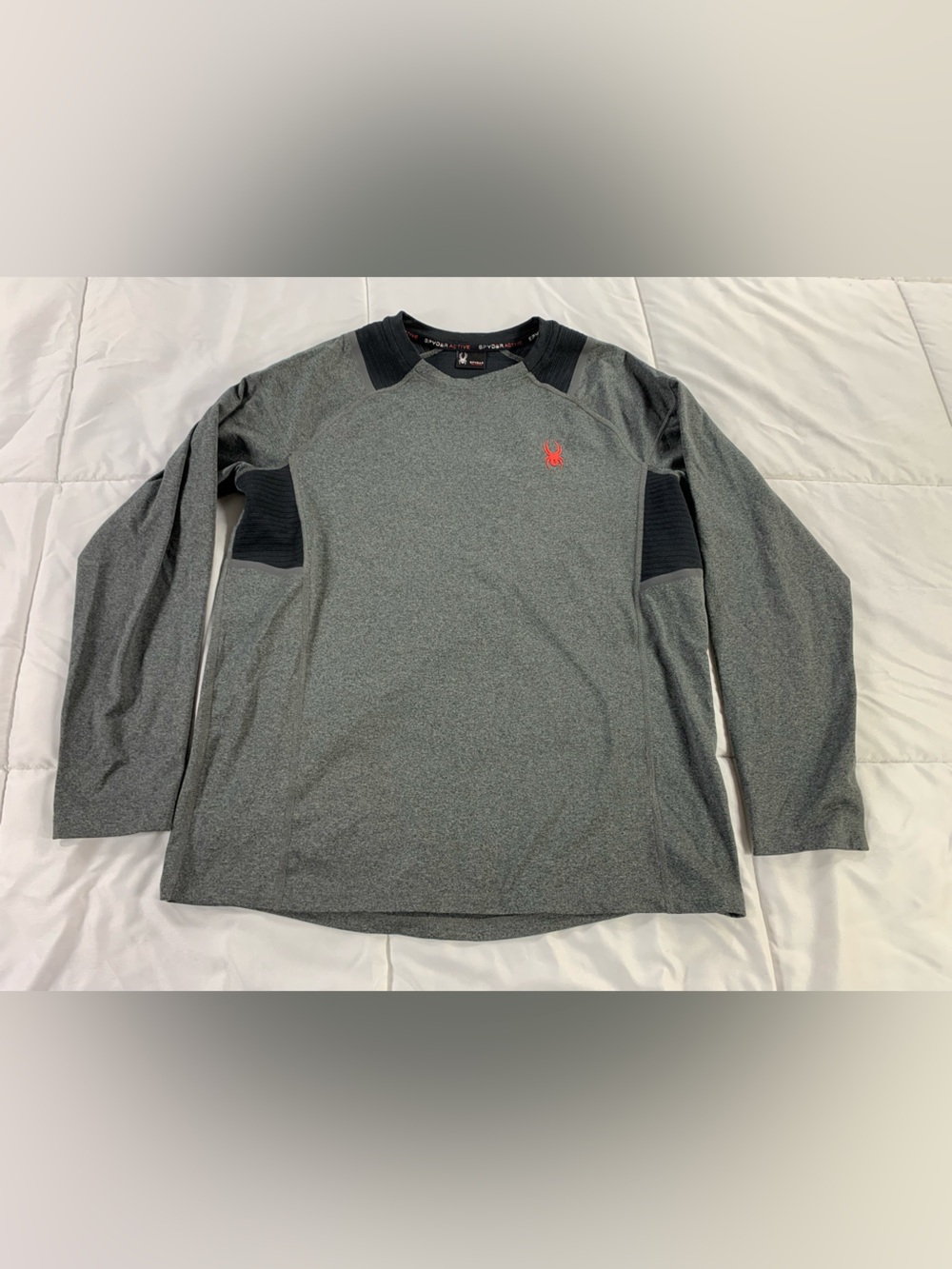 Pre loved SPYDER ACTIVE long sleeve mens size M